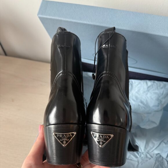 NWT Prada Ankle Boots Black Brushed Leather Pointed Toe Block Heels Sz 35.5 - Picture 9 of 12